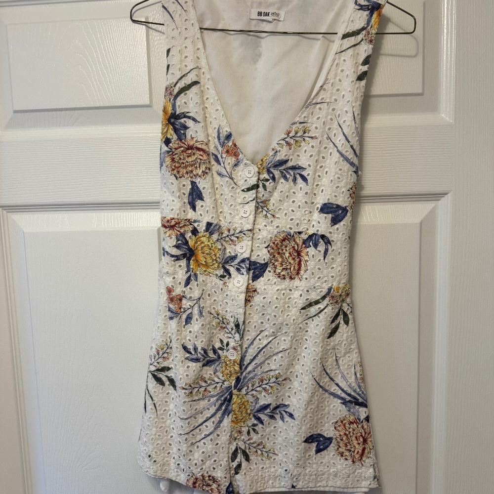 BB Dakota Designer Romper, size 4